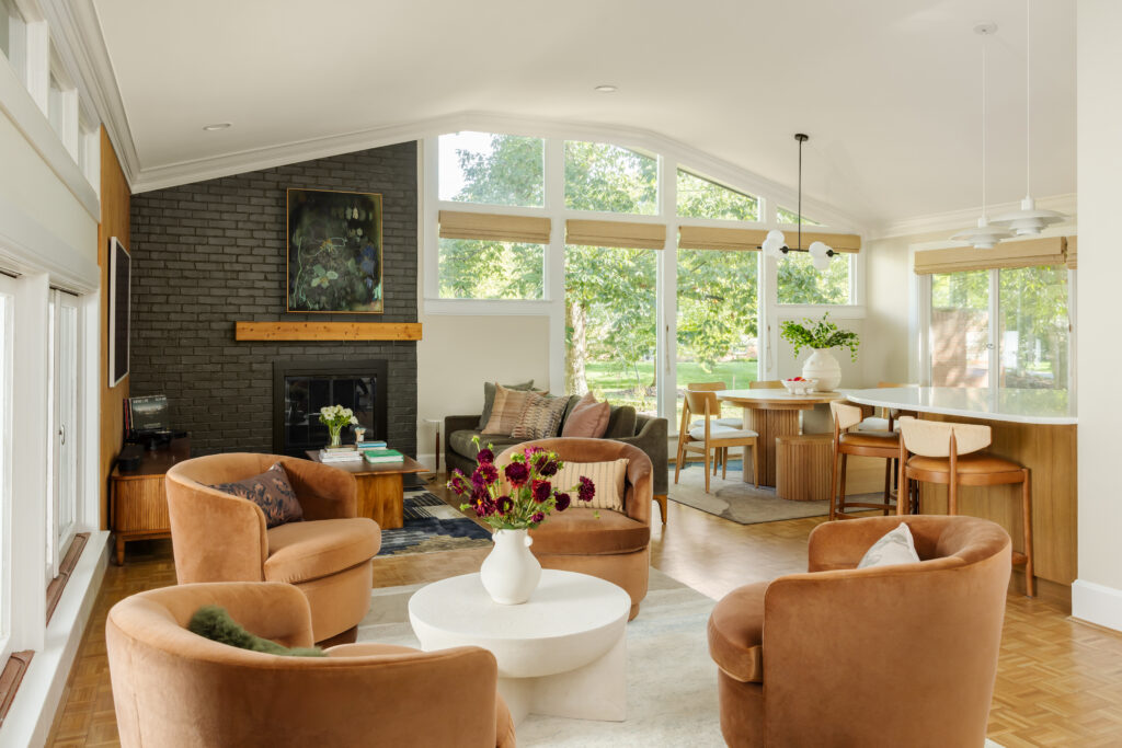 organic modern home using natural materials