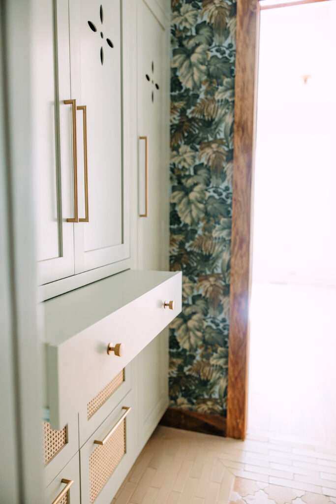 smart laundry room storage