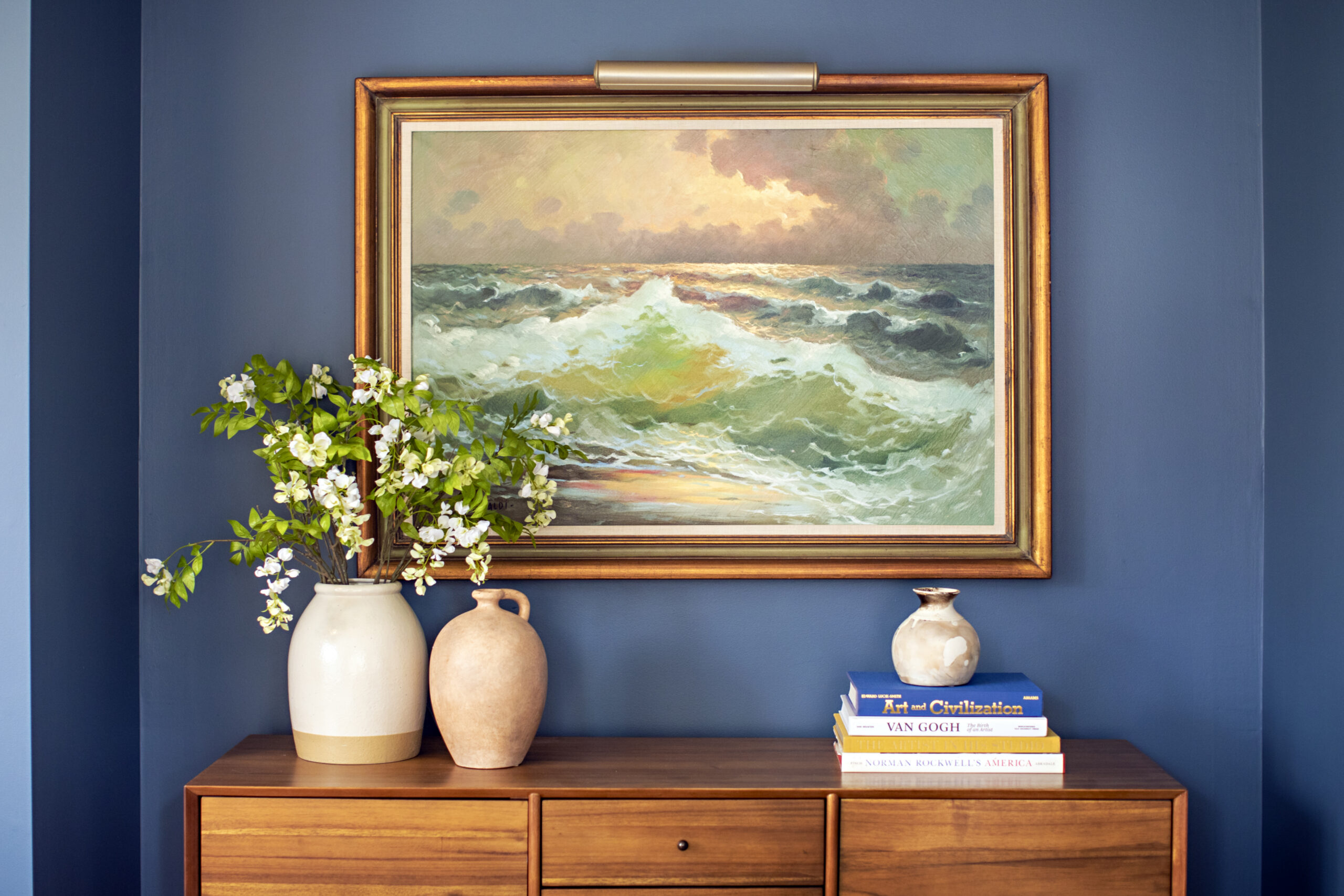 The Best Art Galleries in Cincinnati to Buy Original Artwork for Your Home