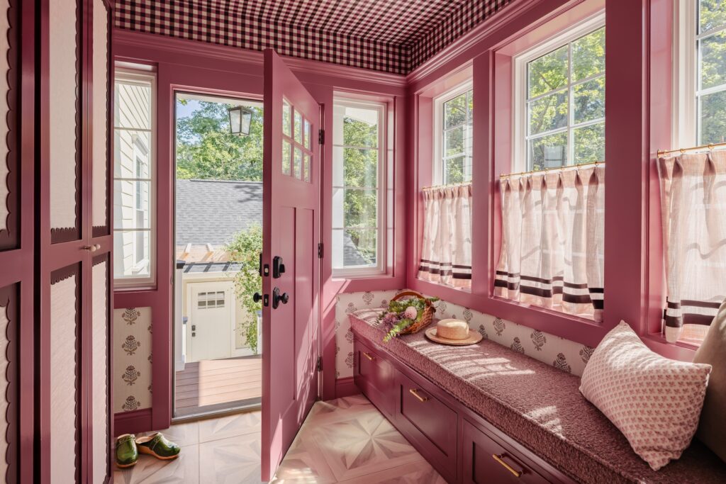 Historic Cincinnati, Ohio mudroom